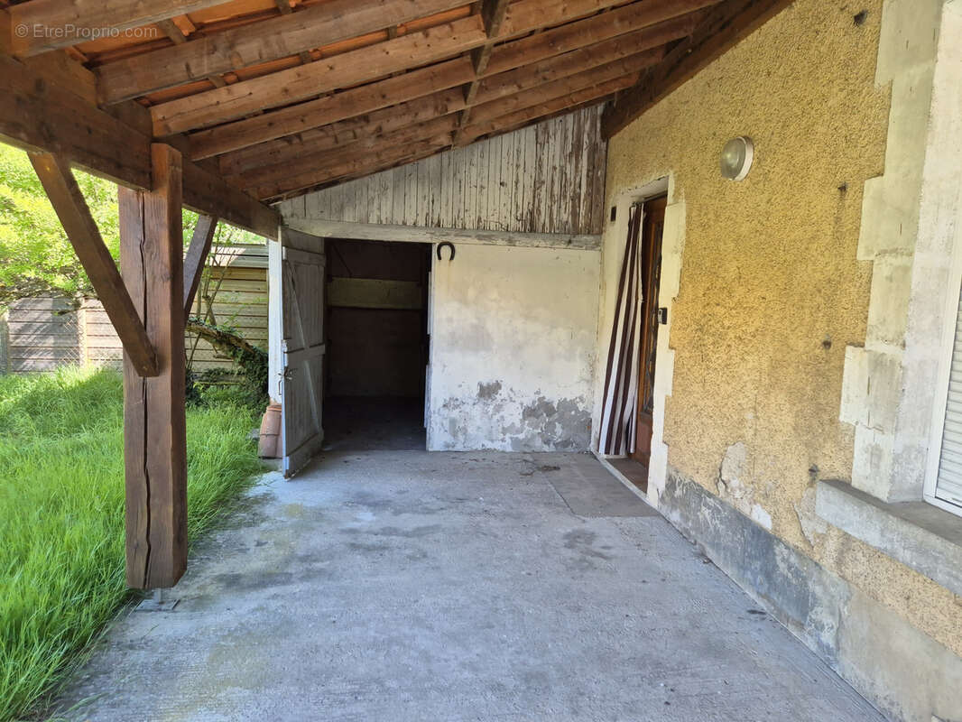 Maison à RAZAC-SUR-L'ISLE