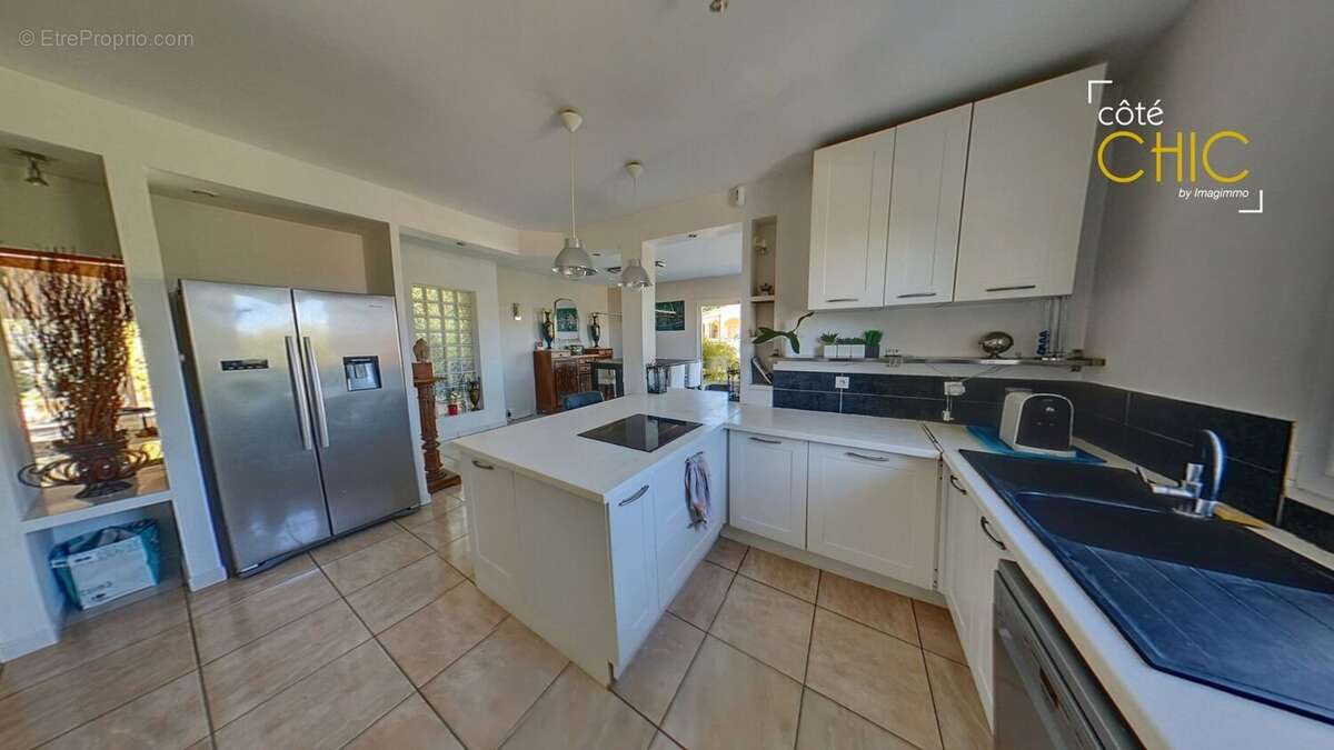 Maison à SAINT-JEAN-DE-VEDAS