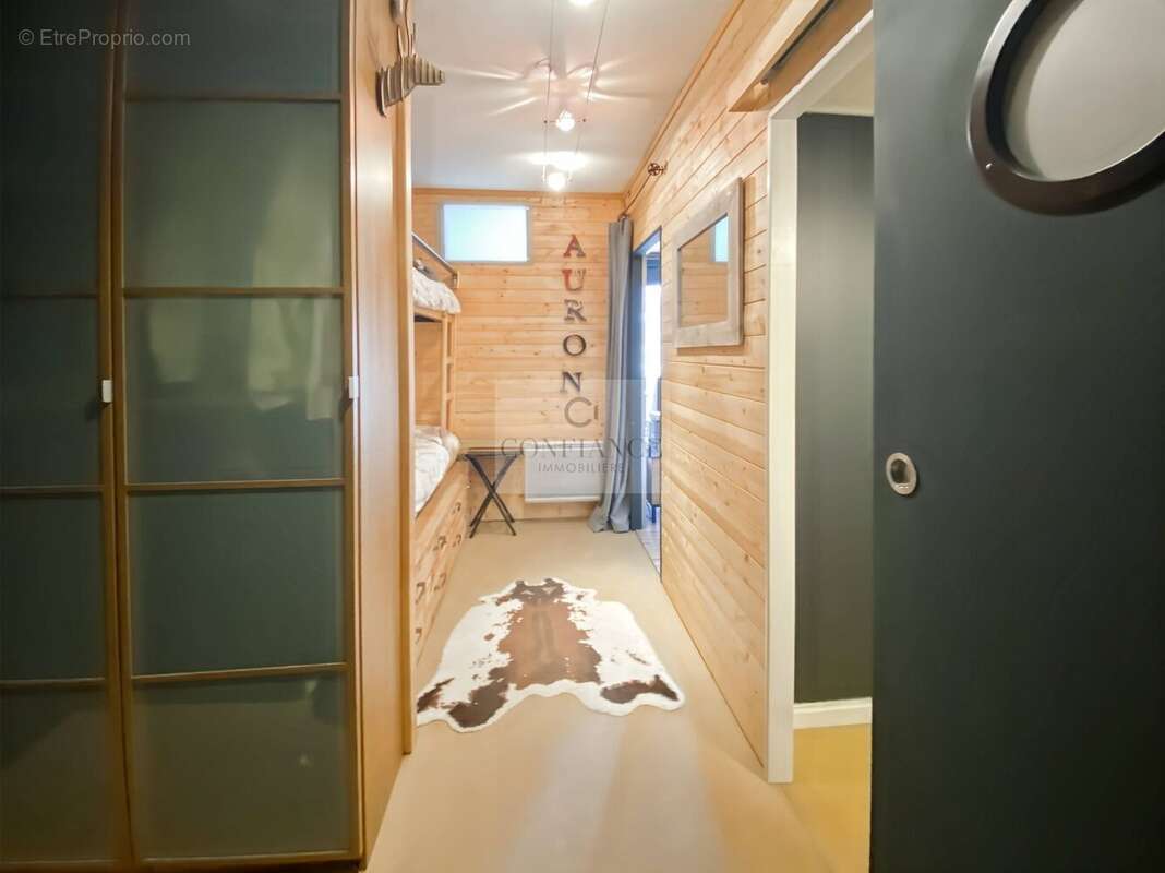 Appartement à SAINT-ETIENNE-DE-TINEE