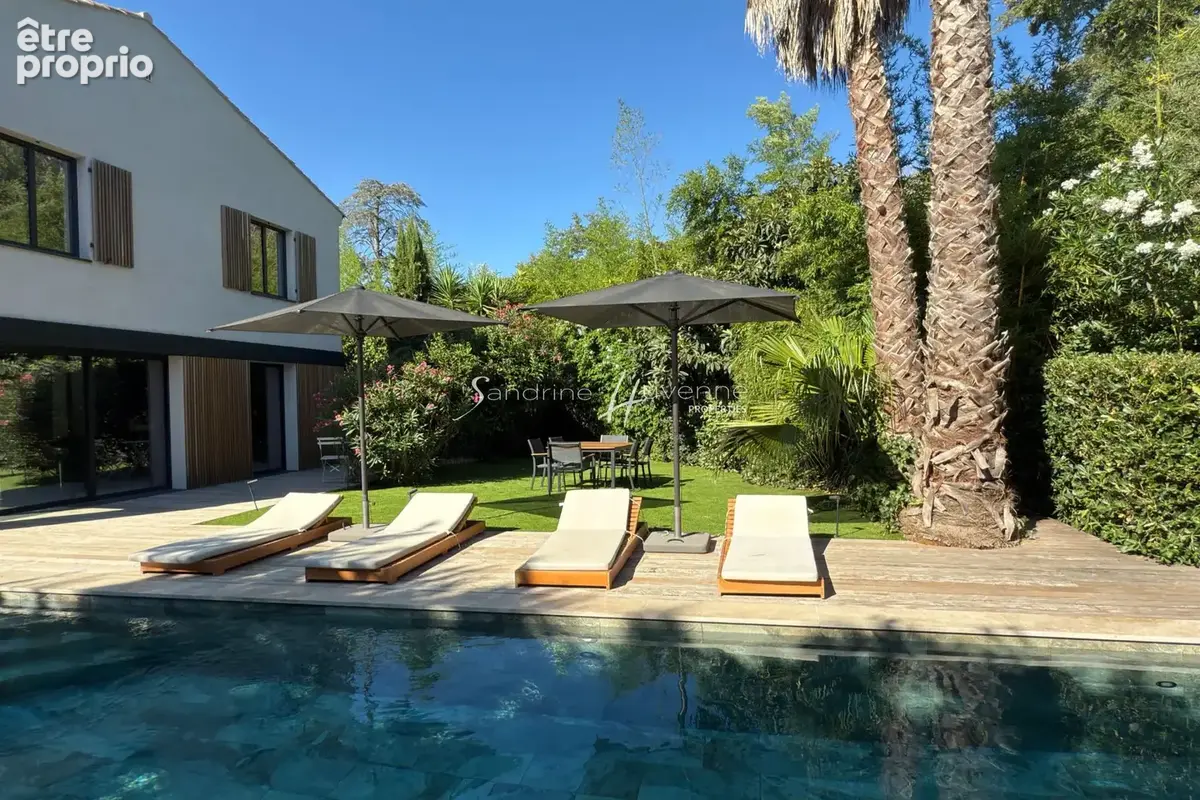 Maison 5 pièces à vendre à La Croix-Valmer (83420) - photo 4