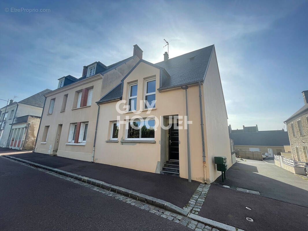 Maison à PERIERS