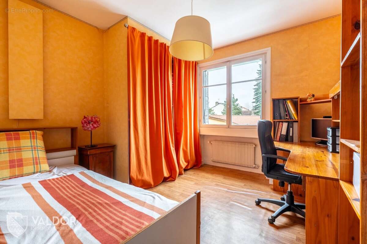 Appartement à LYON-9E