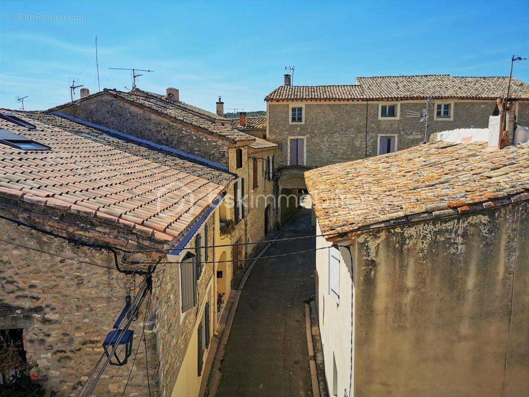 Appartement à CAUMONT-SUR-DURANCE