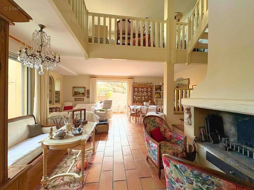 Maison à VALRAS-PLAGE