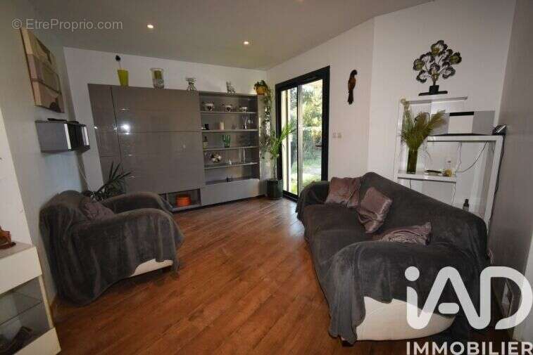 Photo 5 - Maison à PLAN-DE-LA-TOUR