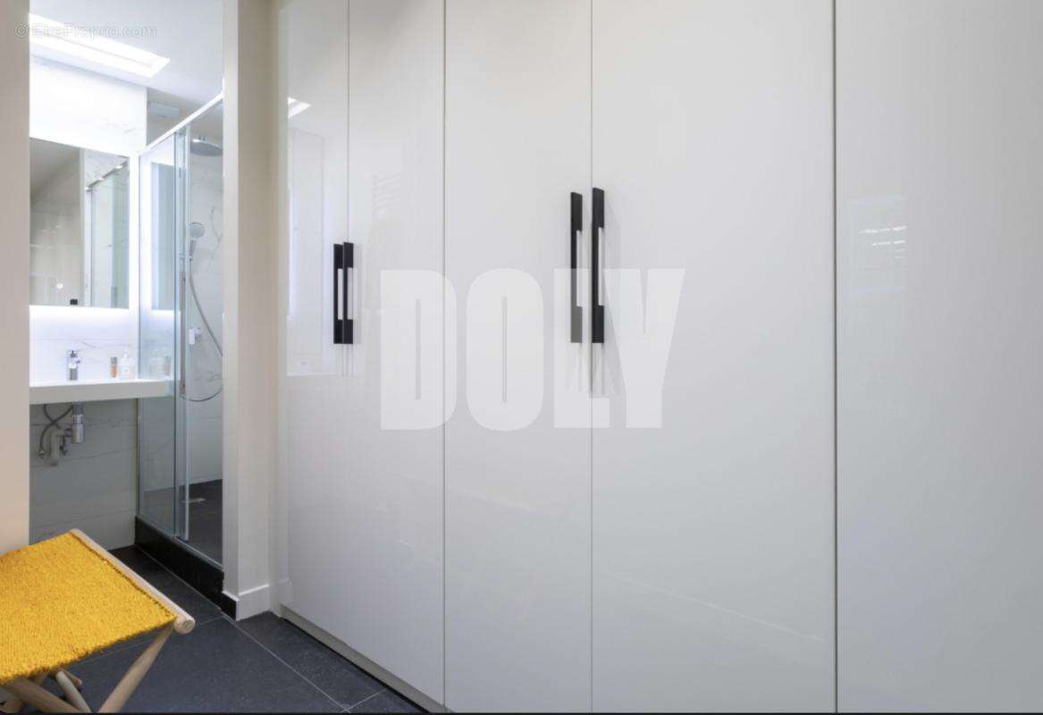 Appartement à CLICHY