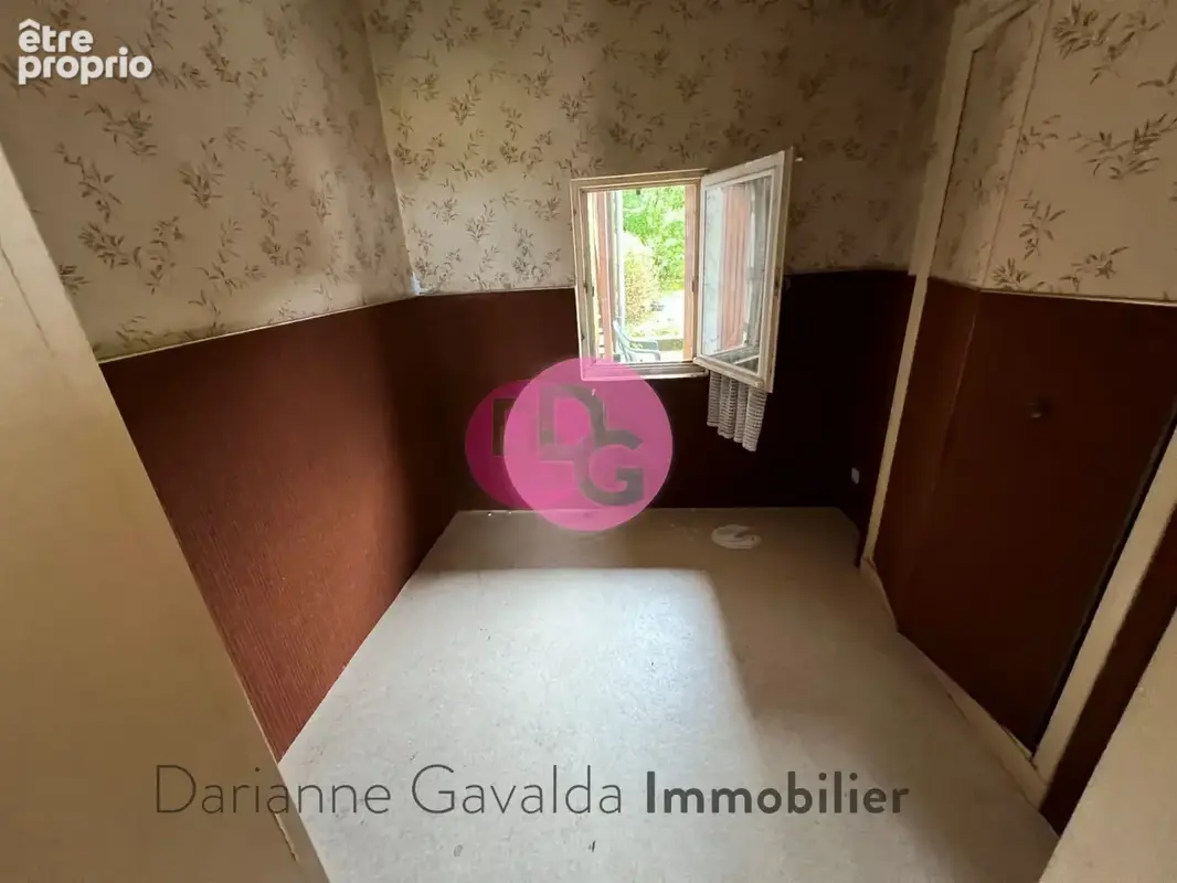 Maison 4 pièces 100 m² à vendre à Decazeville (12300) - photo 8