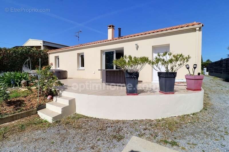 Maison à OUDON