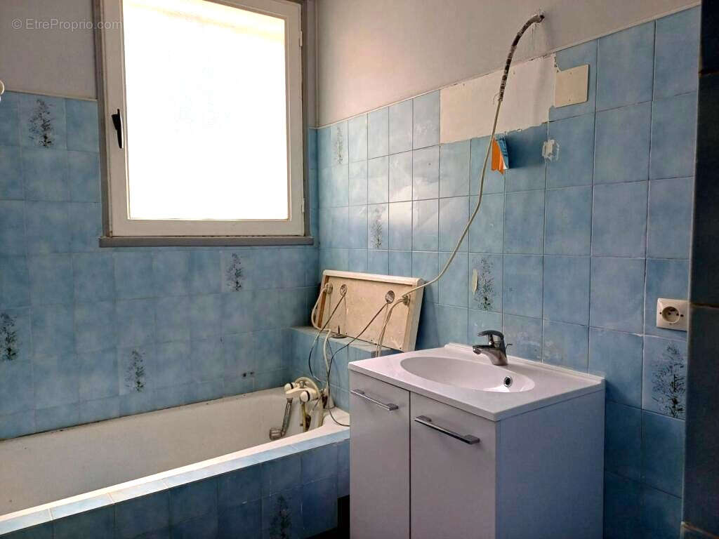 Appartement à LYON-8E