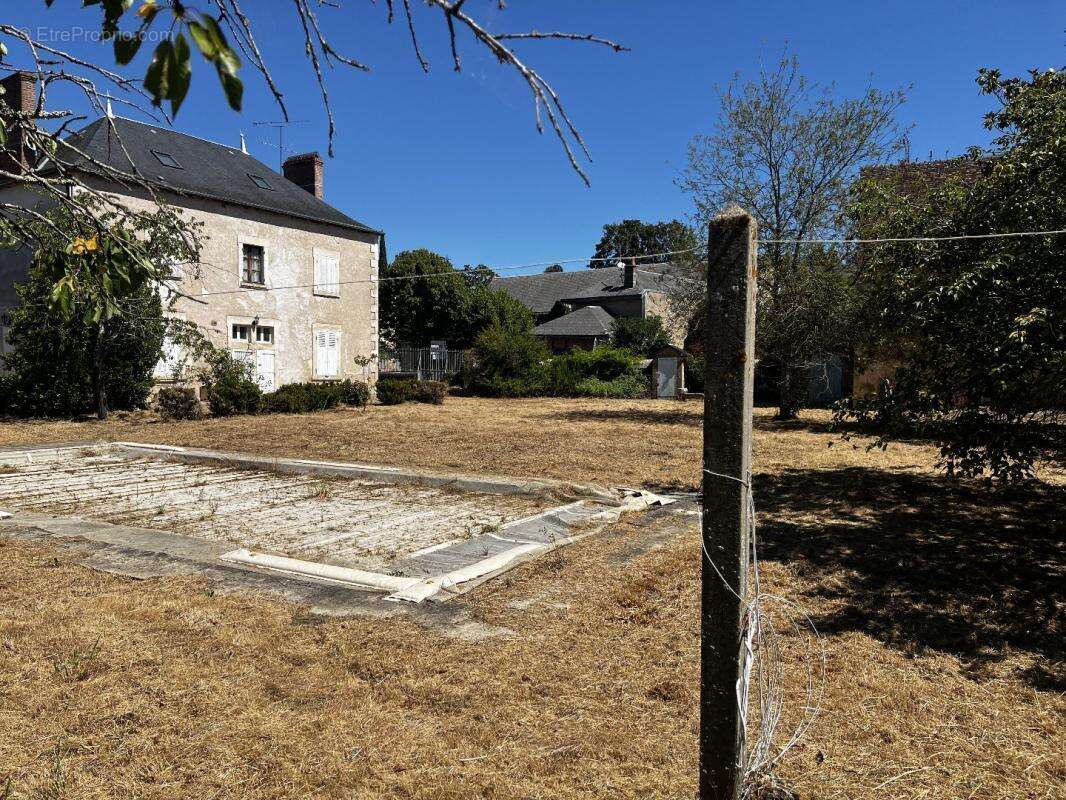 Maison 202 m² à Merigny  - photo 19