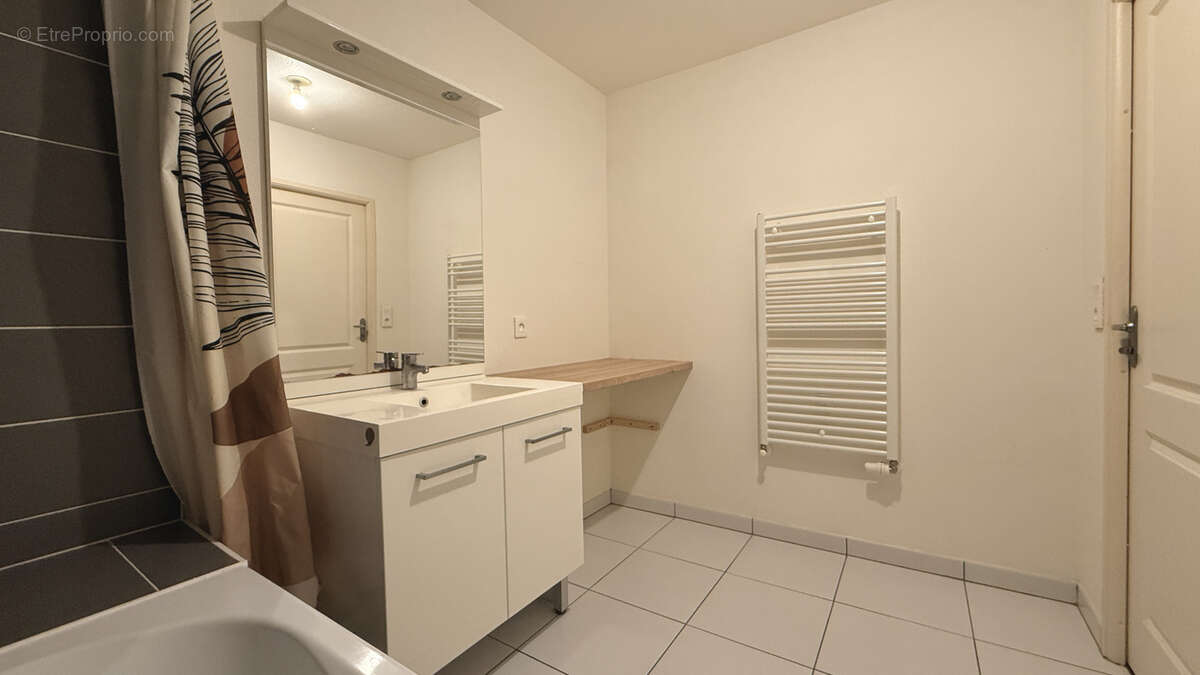 Appartement T3 de 64 m2 avec terrasse de 14,5 m2 - Gradignan Le Brandier - photo 11