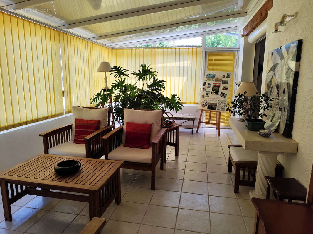 Maison à MONTPON-MENESTEROL