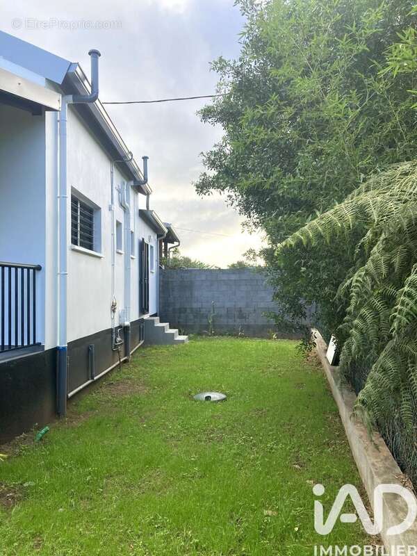 Photo 3 - Maison à SAINT-DENIS