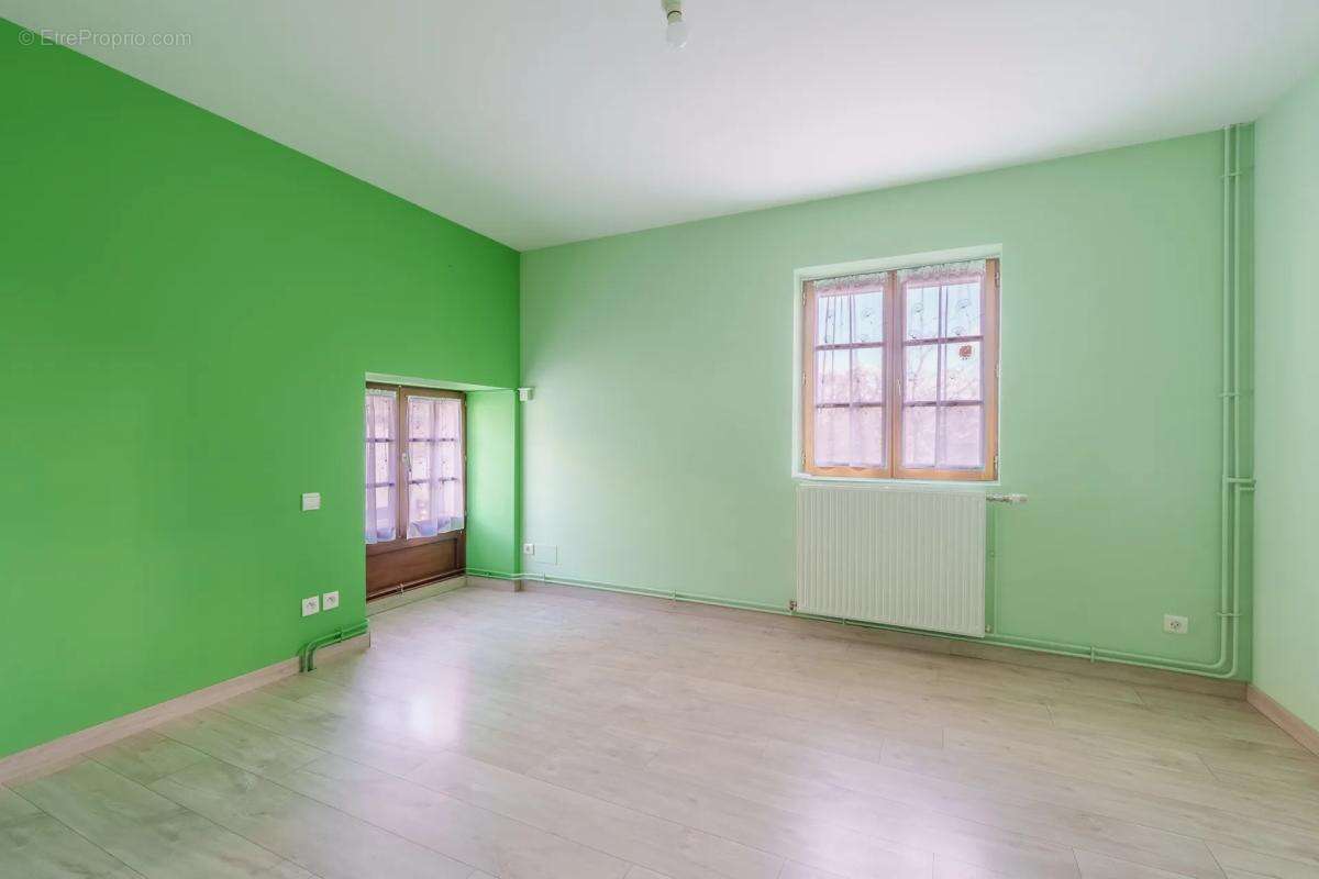 Maison à FRANCHEVILLE