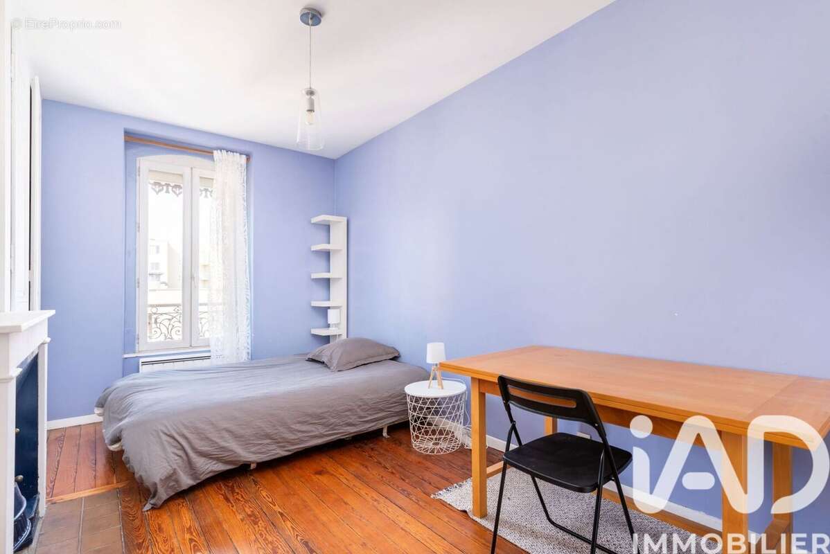 Photo 6 - Appartement à VILLEURBANNE