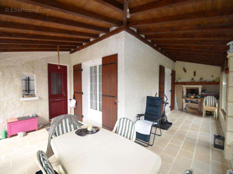 Maison à SAINT-GERMAIN-DU-SALEMBRE