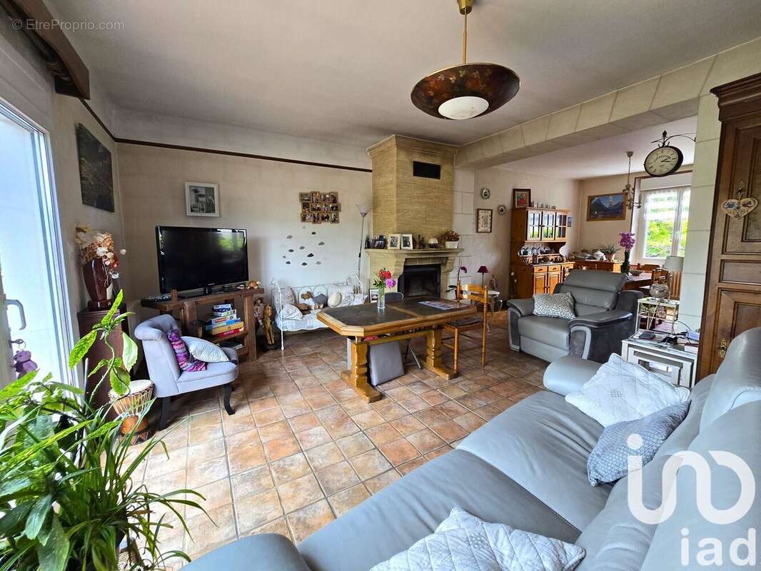 Photo 5 - Maison à BUZANCAIS