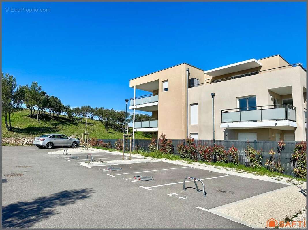 Appartement 62 m² à Villeneuve-Les-Avignon  - photo 3