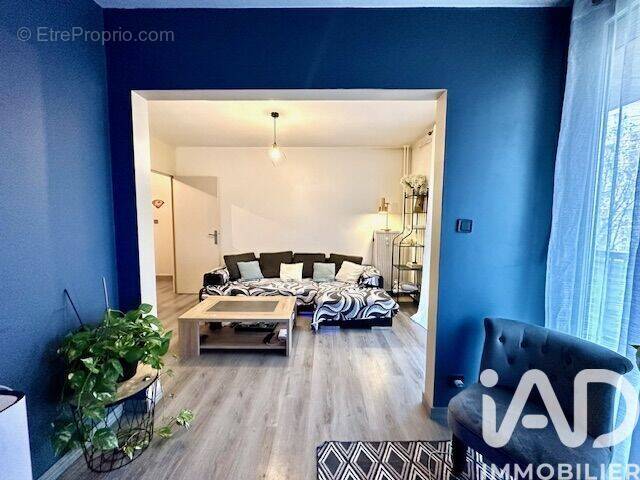 Photo 1 - Appartement à VAULX-EN-VELIN