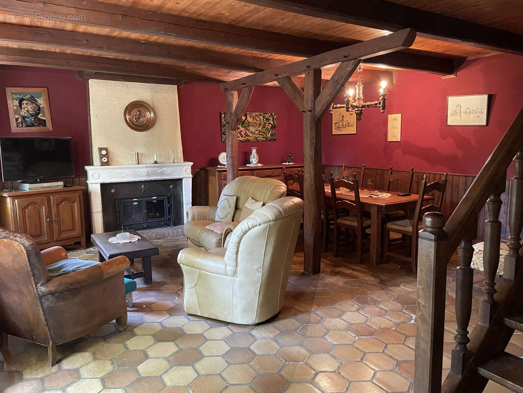 Maison à AIGREFEUILLE-D&#039;AUNIS