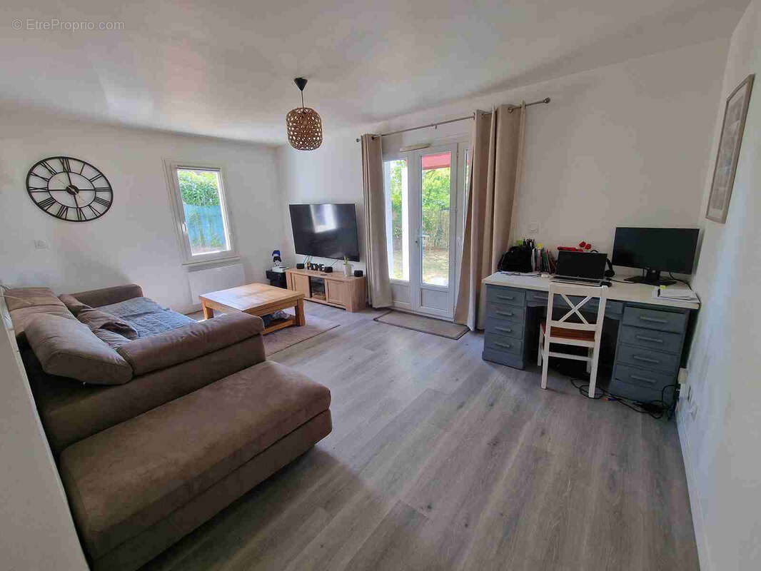 Maison de 124m2 avec 4 chambres, 2 salles d'eau et 2 WC - photo 4