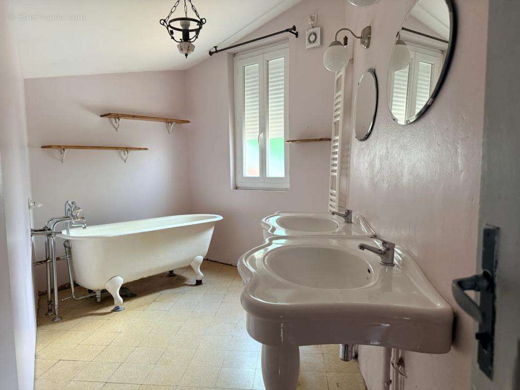 Maison de 7 pièces de 173 m² à Chamalières - photo 10