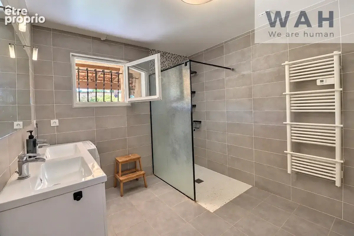 Maison familiale - 192 m2 avec 6 chambres sur 1 431 m2 de terrain   Combas - photo 14