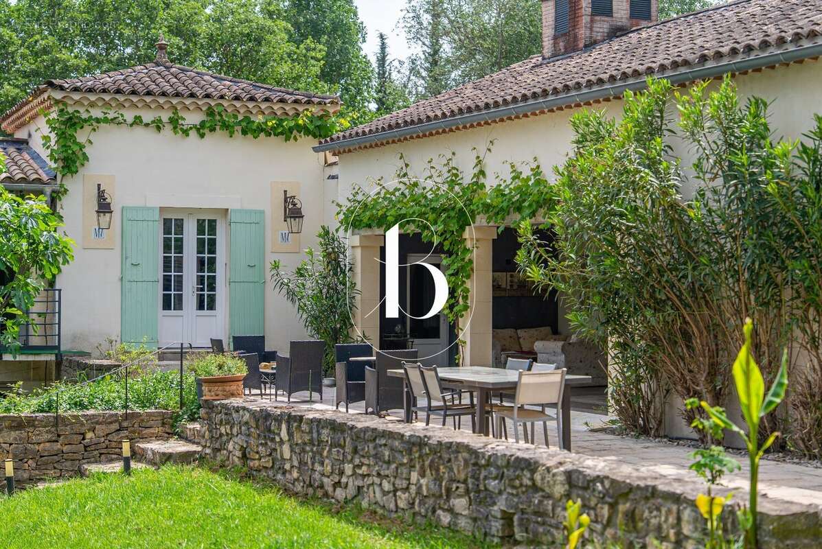 Maison 520 m² à Aigueze  - photo 32