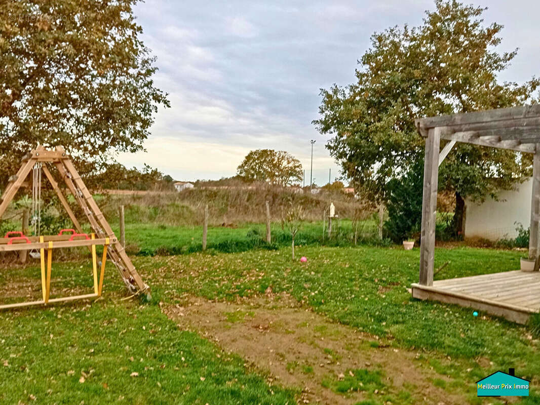 Maison à LA LIMOUZINIERE