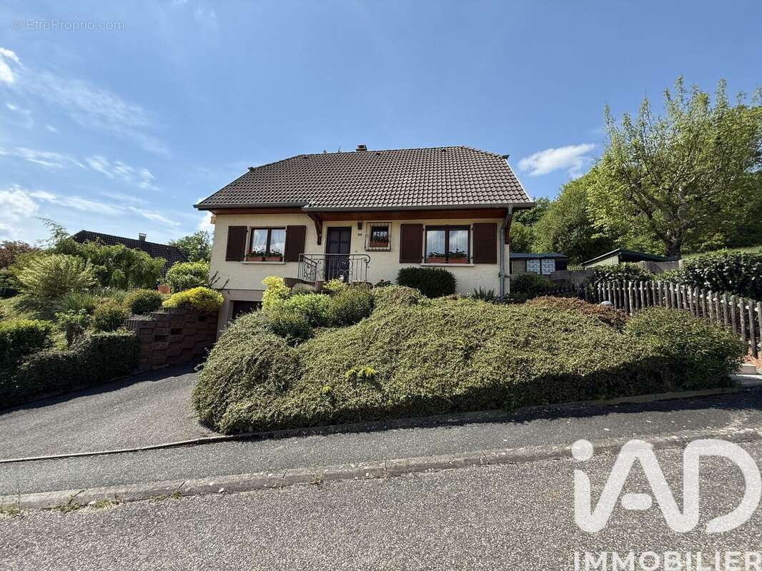 Maison 108 m² à Oberlarg  - photo 2