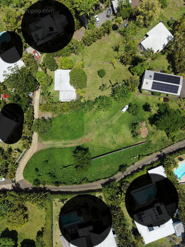 Terrain à SAINT-DENIS