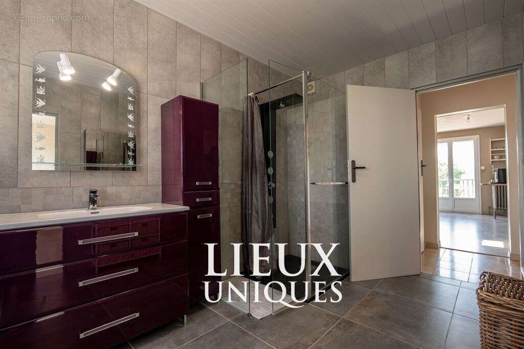 Lieux uniques ® x propriétés privées propose maison de  187 m² sur un terrain de 1295 m² à cellettes - photo 18