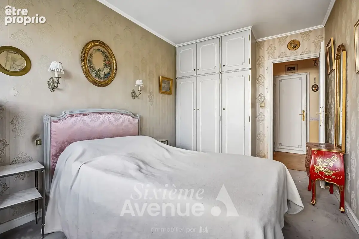 Exclusivité - Appartement familial de 101,83 m² Loi carrez  - Vue Seine exceptionnelle - Balcon - Piscine - Parking - Cave - photo 8