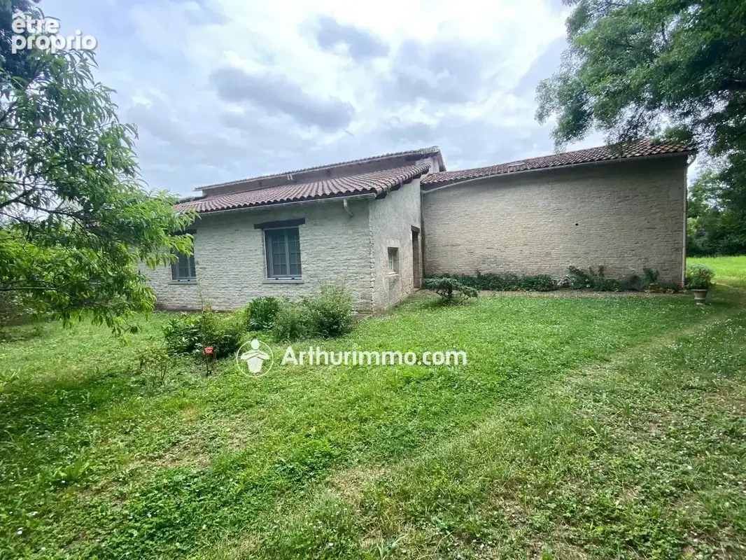 Vente Maison Villefollet(79170) 177 000ï¿œ - photo 10