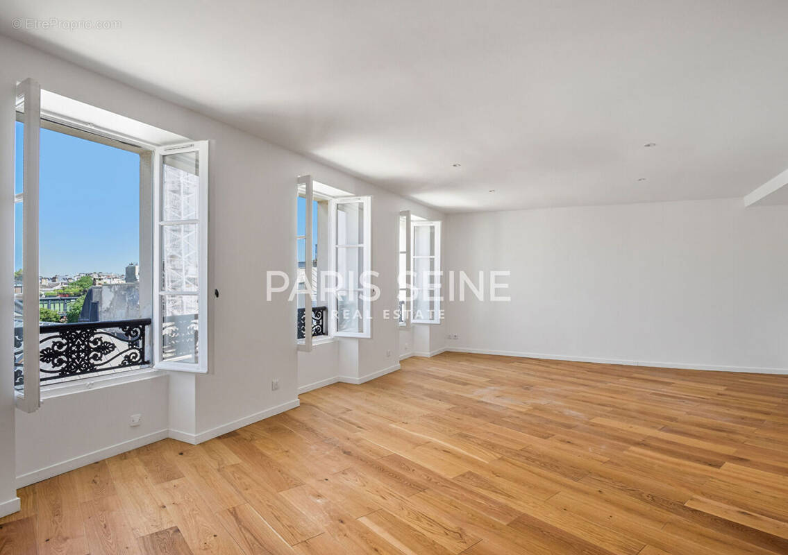 Appartement à PARIS-6E