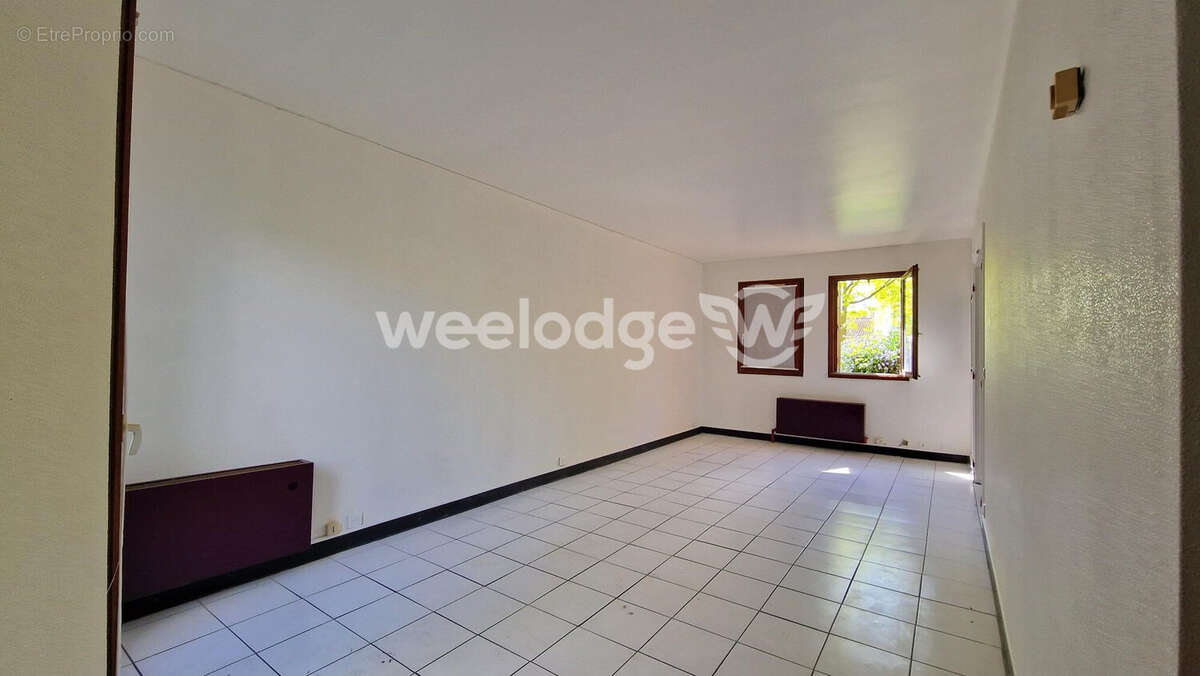 Maison à JOUY-LE-MOUTIER