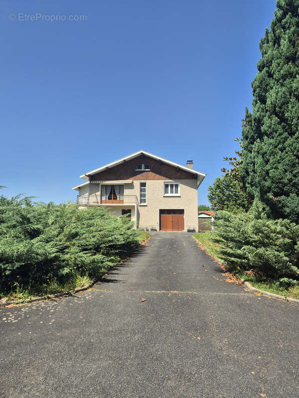 Maison à LAIZ