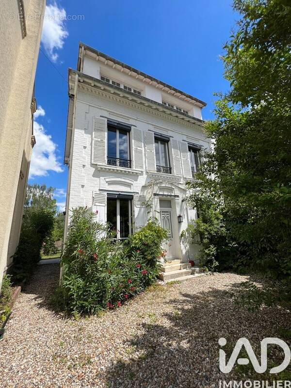 Photo 1 - Maison à SARCELLES