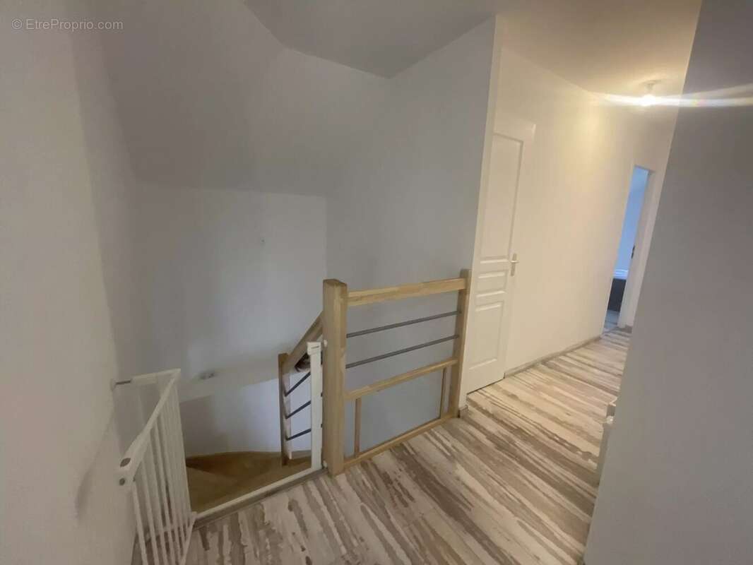 Maison à L'ETANG-LA-VILLE