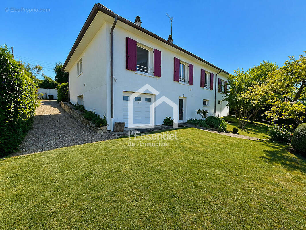 Maison à VERNOUILLET