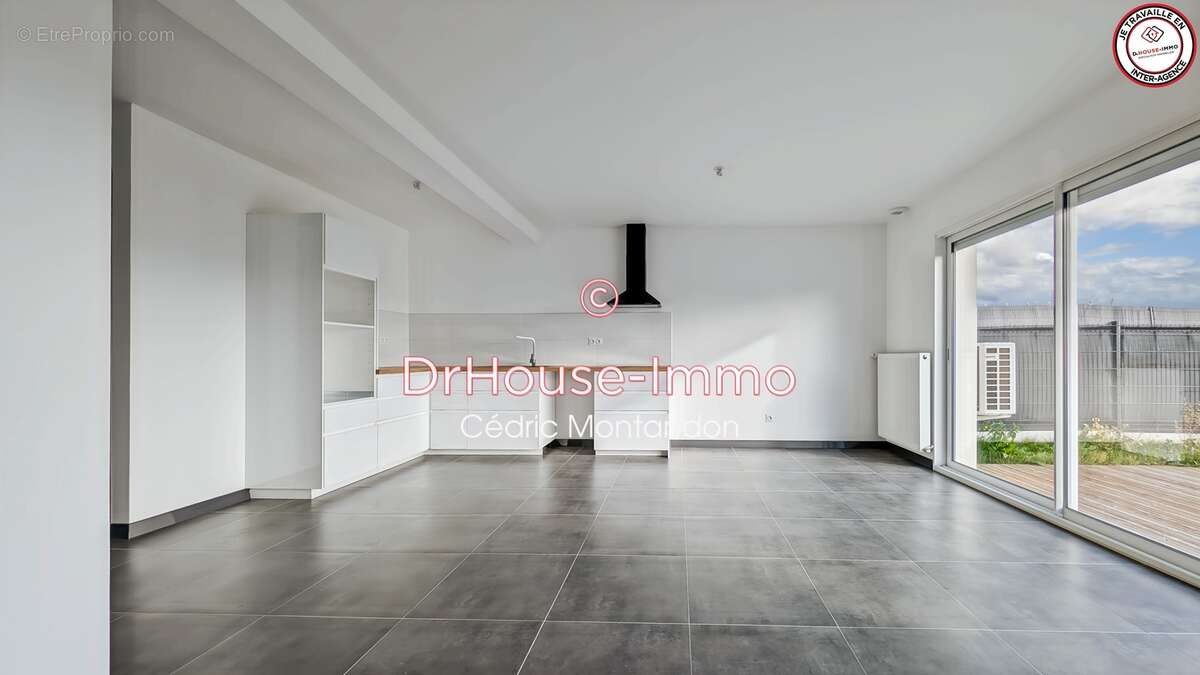 Maison à HUBERT-FOLIE