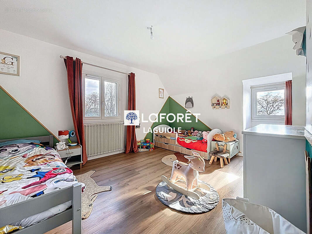 Maison à SAINT-HIPPOLYTE