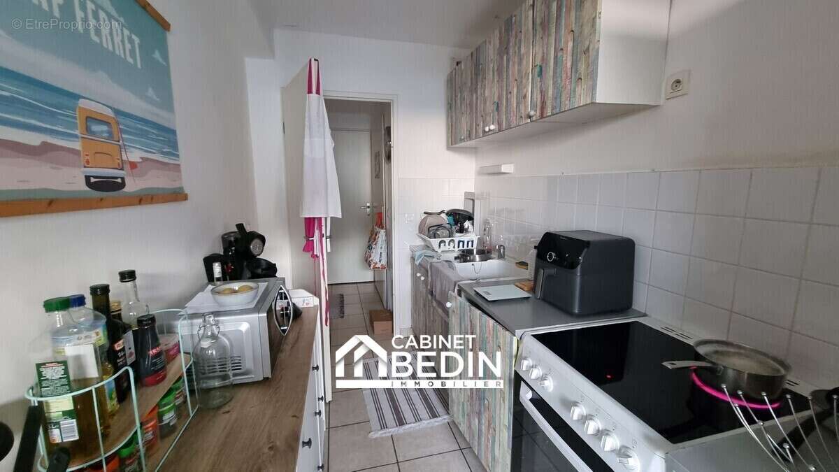 Appartement à PAREMPUYRE