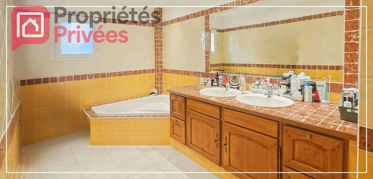 Appartement à ARLES