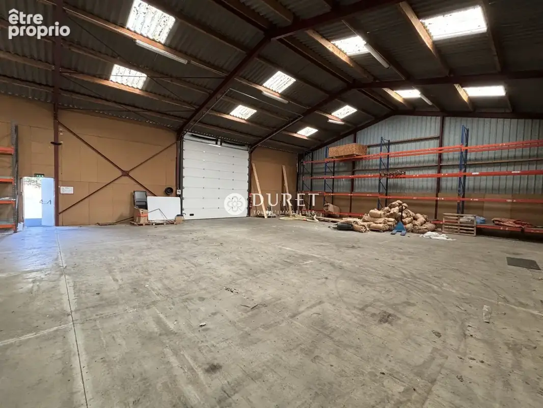 Commerce 600 m² à vendre à Les Clouzeaux (85430) - photo 2