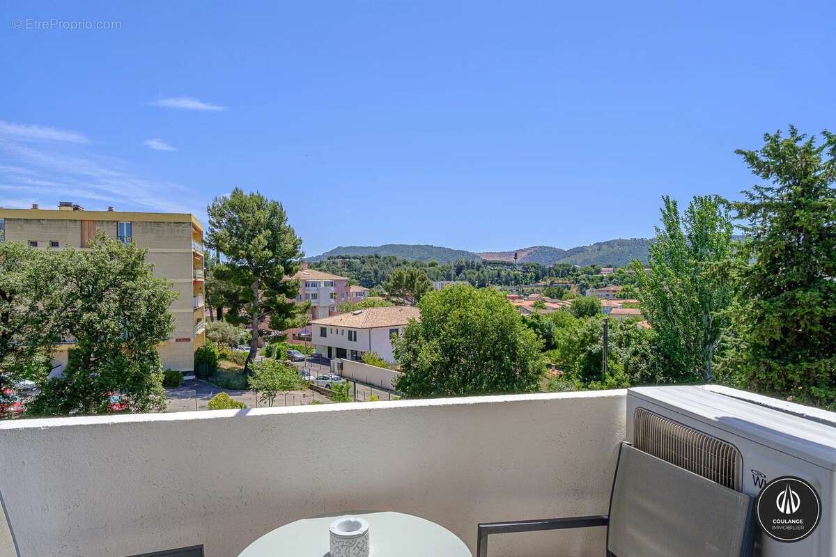 Appartement à AUBAGNE