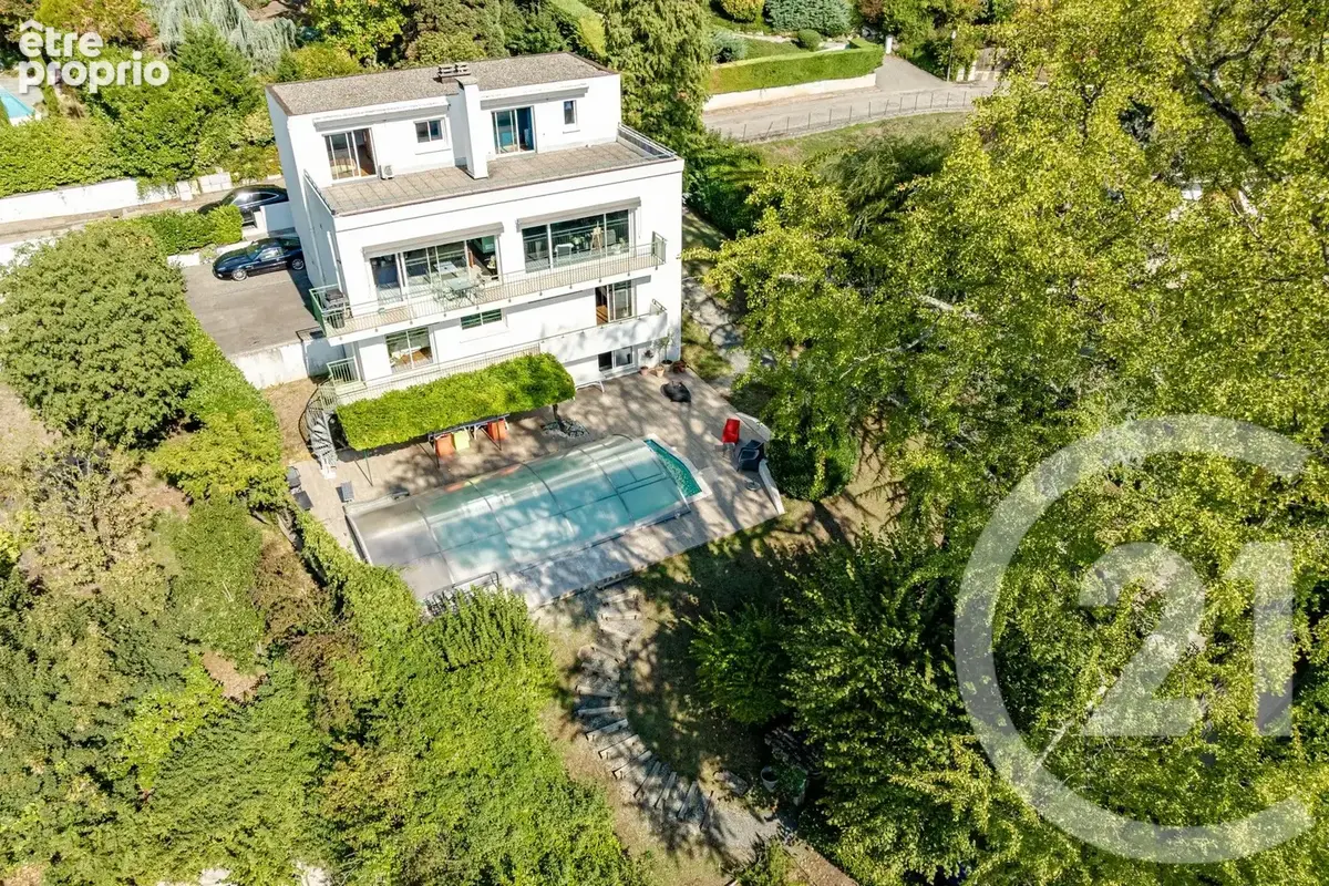 Photo Maison à Corenc au prix de 1 090 000€