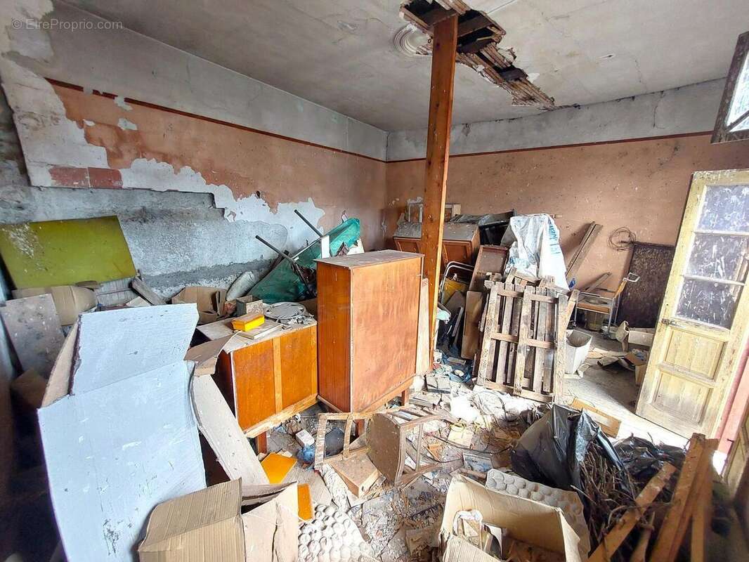 20250402120044 - Maison à SAINT-MARTORY