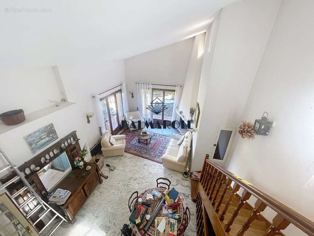 Maison à MONTESQUIEU-DES-ALBERES