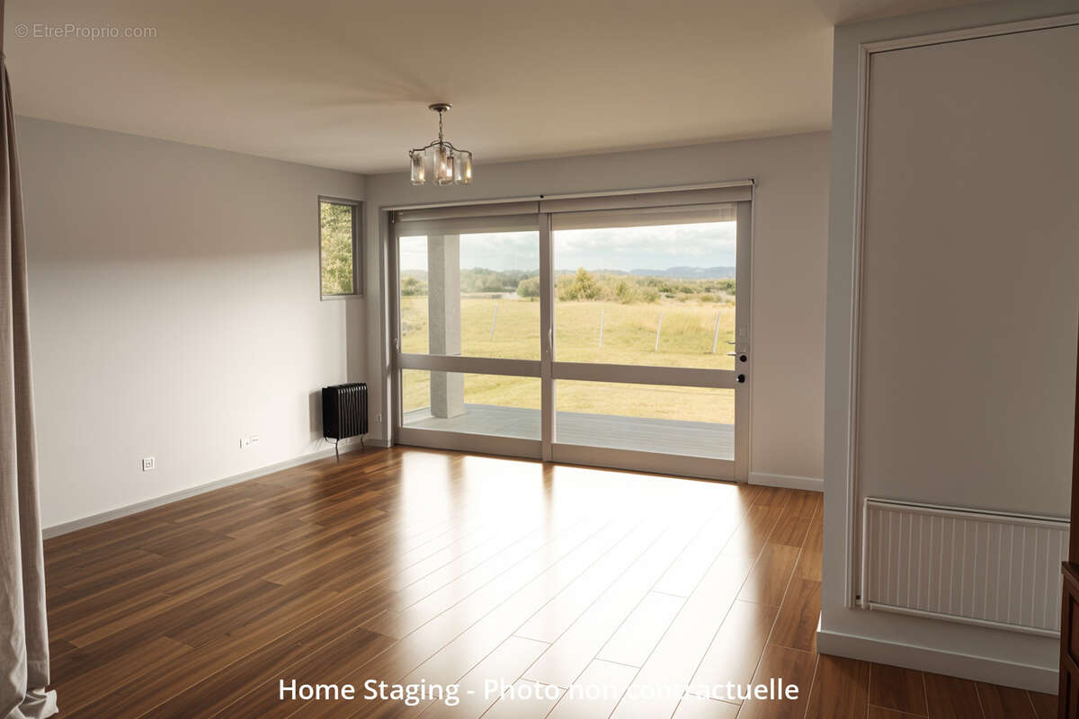 Maison à MEYRIEU-LES-ETANGS